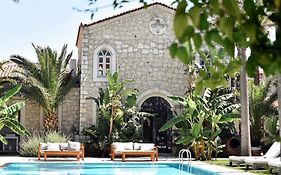 Manastir Alacati Hotel